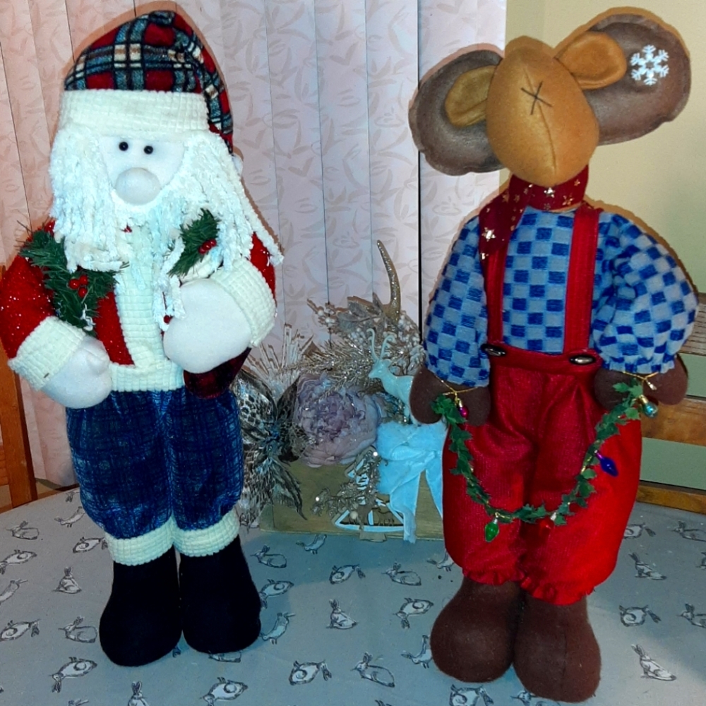 Set of 2 Holiday Door Greeters